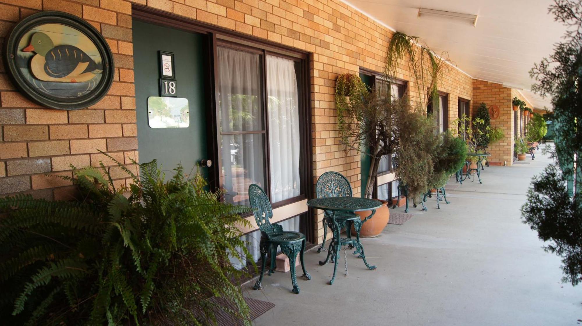Ningana Motel Mudgee Ngoại thất bức ảnh
