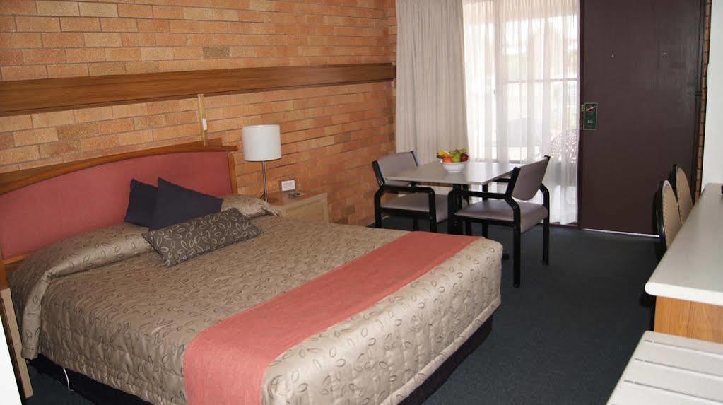Ningana Motel Mudgee Ngoại thất bức ảnh